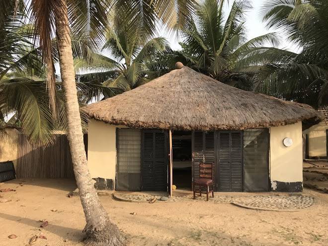 Safari beach lodge