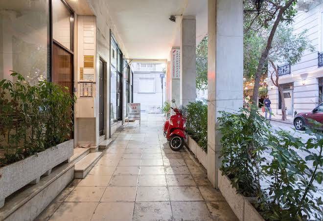 A short walk to syntagma and plaka