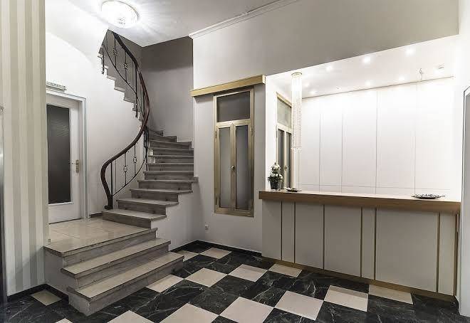 Ares athens hotel