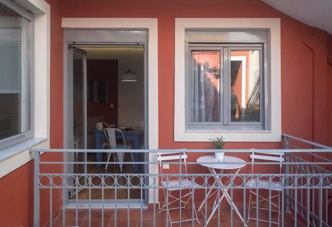 Athenian yard suites