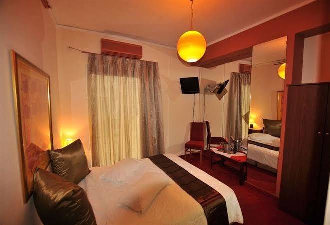 Proteas hotel