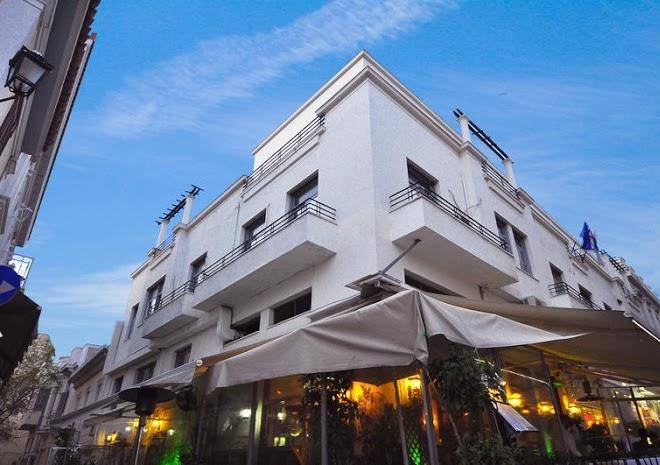 Students & travellers inn