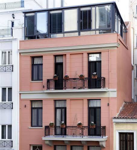 Sweet home hotel