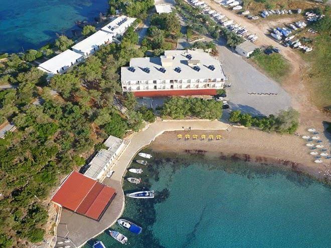 Hotel calypso anavyssos