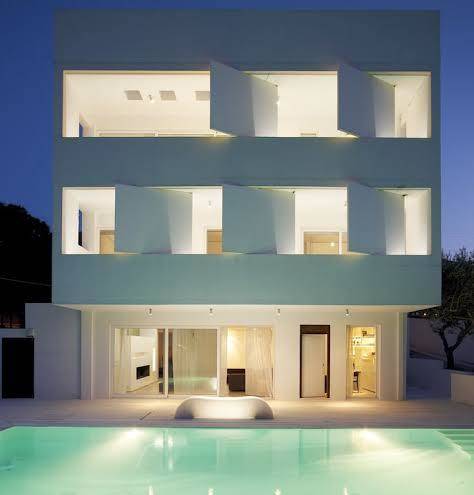Infinity white complex