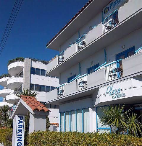 Plaza Non Smoking Hotel Image