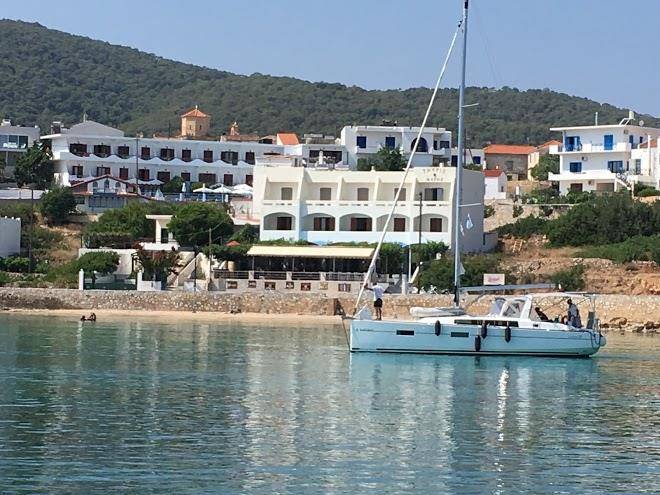 Hotel theris