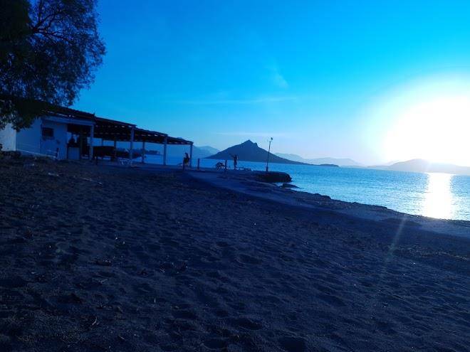 Moondy bay