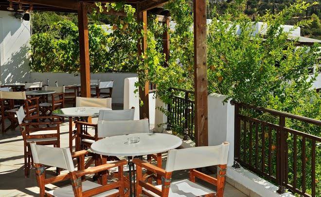 Porto delfino hotel
