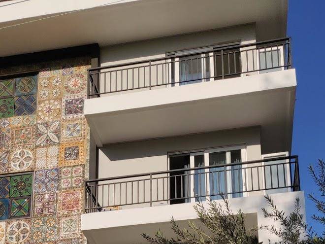 Athens coast by london hotel