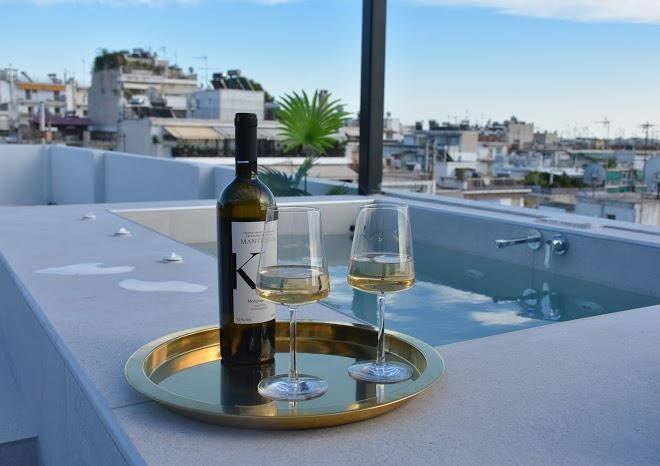 Thisean modern suites by athens stay