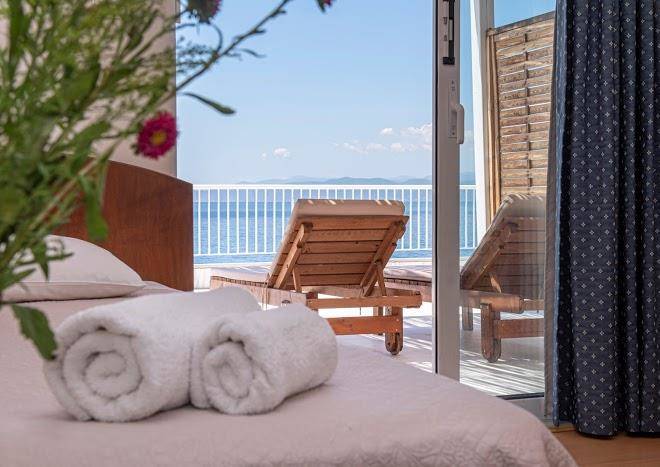 Hotel cokkinis
