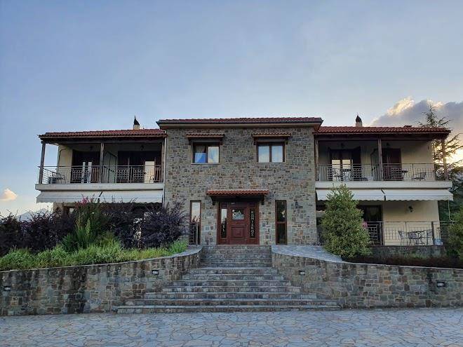 Koniskos hotel