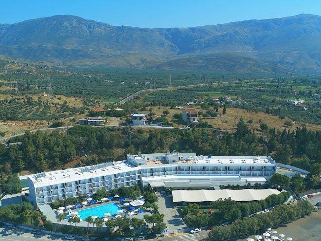 Delphi beach hotel