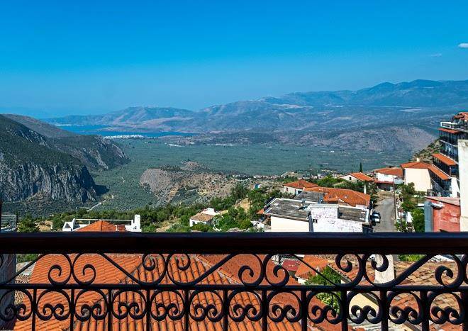 Fedriades delphi hotel