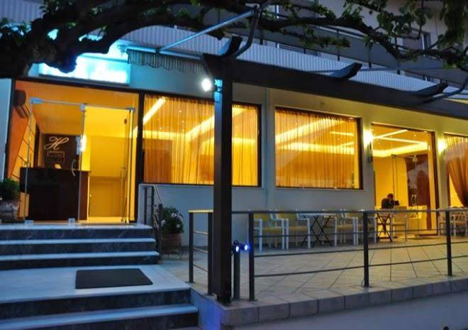 Hotel lux