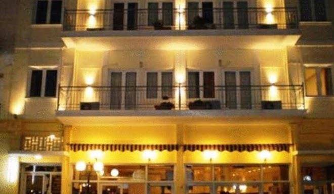 Hotel koutriaris