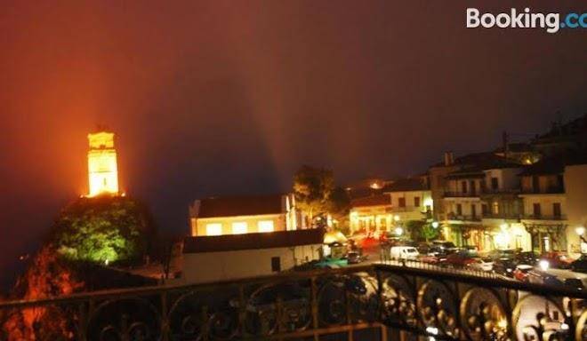 Hotel Parnassos Image