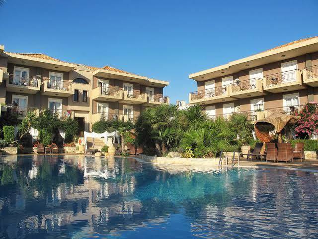 Achtis hotel