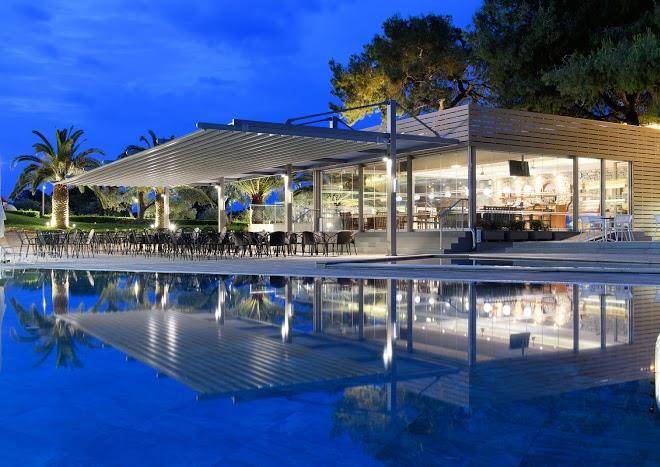 Blue dolphin hotel