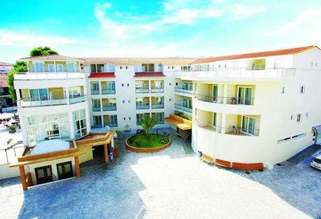 Hanioti grand victoria