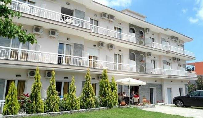 Hotel vourvourou