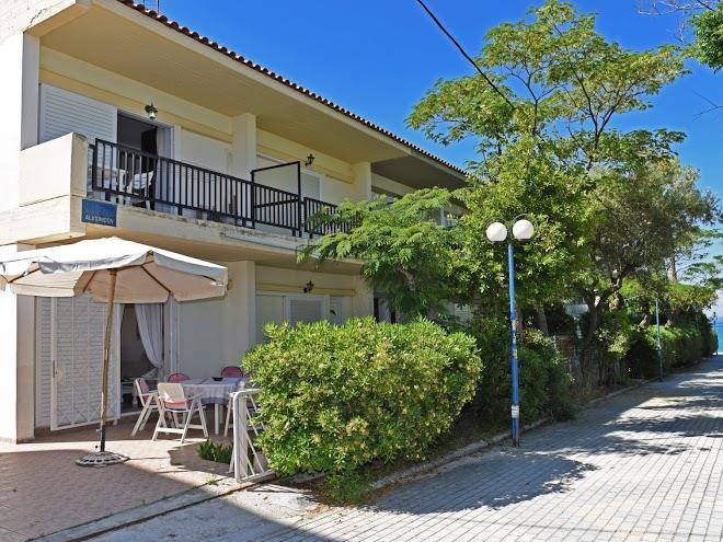 Ioanna maisonette hanioti halkidiki