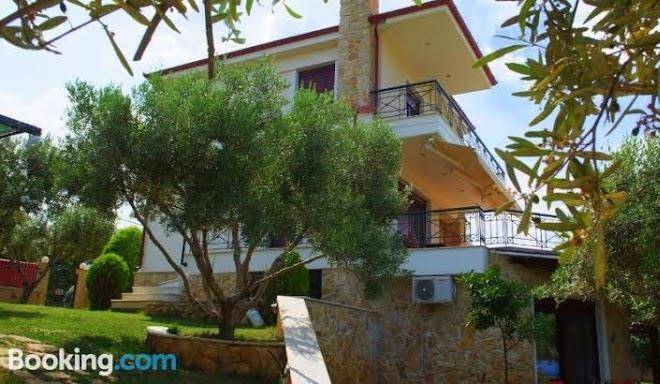 Sofia luxury maisonettes