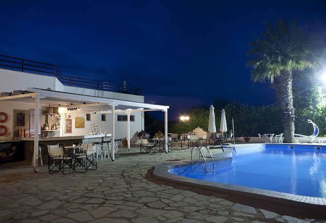 Theo bungalows