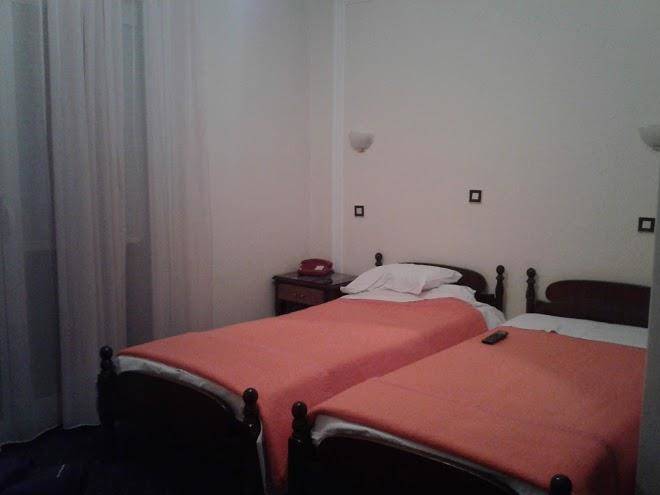 Adonis hotel