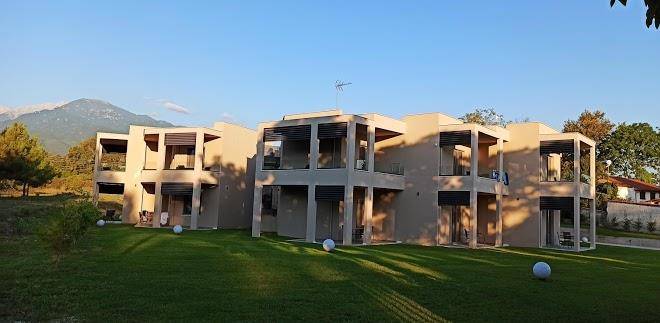 Olympus pantheon hotel