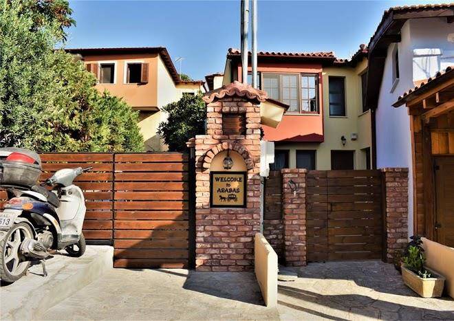 Arabas studios