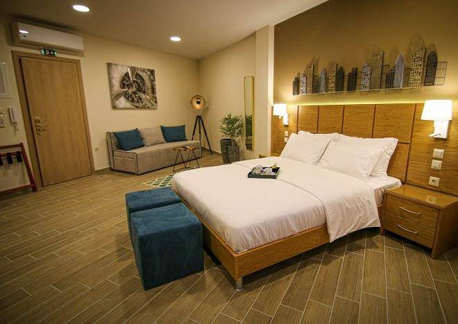 La Place De La Gare Suites Image