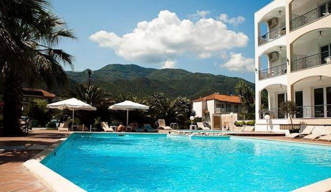 Rentina beach hotel