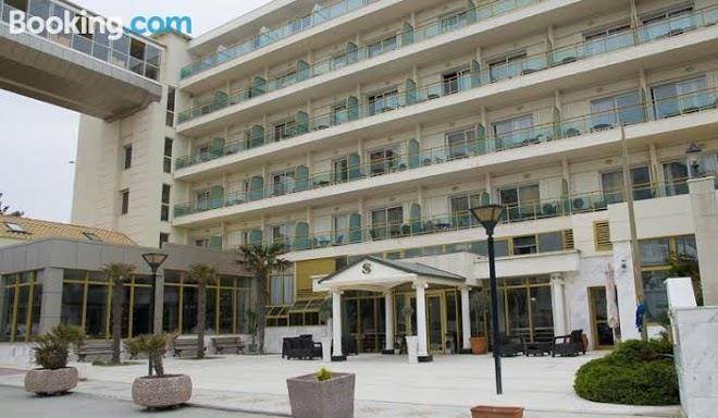 Santa beach hotel