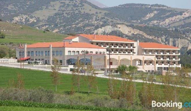 Siris hotel