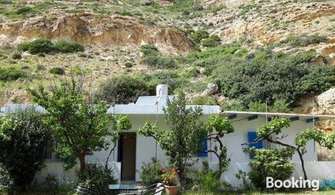 Hotel neos matala