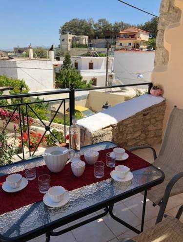 Kamilari Filoxenia Image