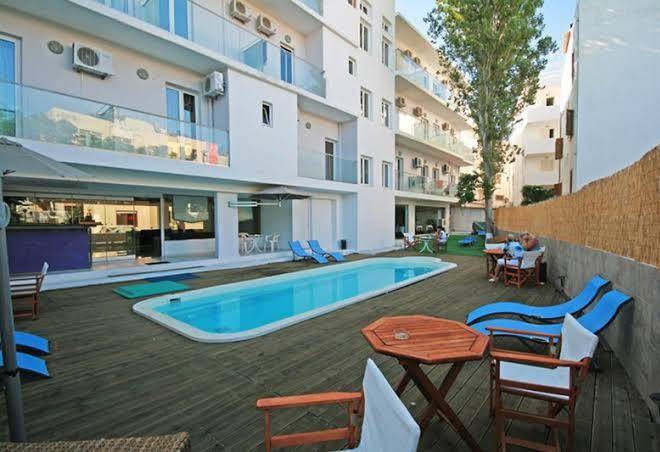 Memory hotel
