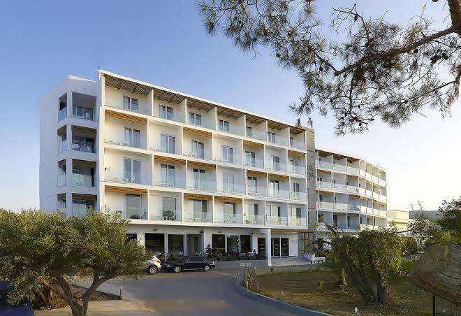 Vasia royal hotel