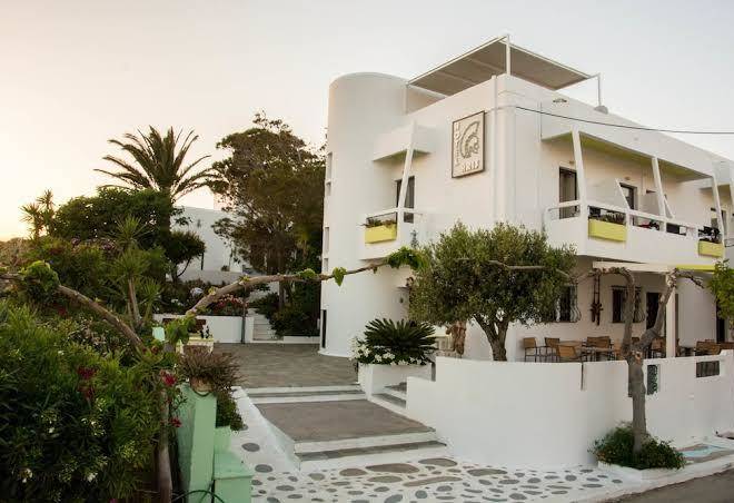 Aris hotel