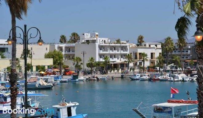 Astron hotel