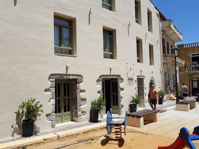 Fileas art hotel