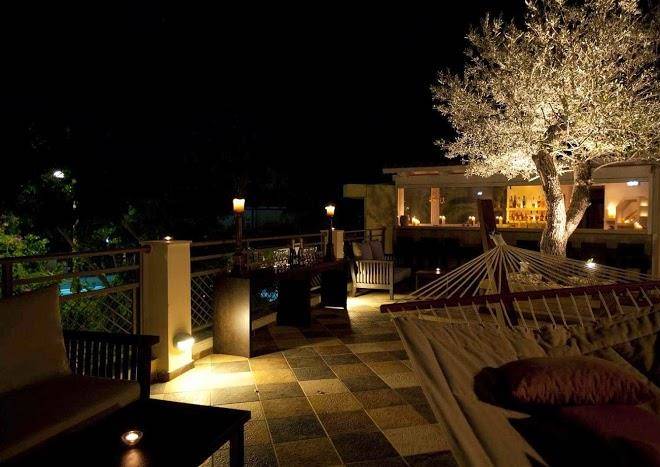 Flamingos hotel restaurant & bar