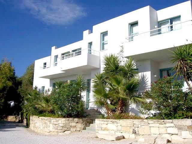 Hotel plakures