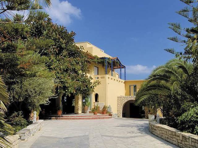 Kavros beach