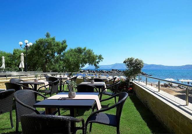 Molos bay hotel