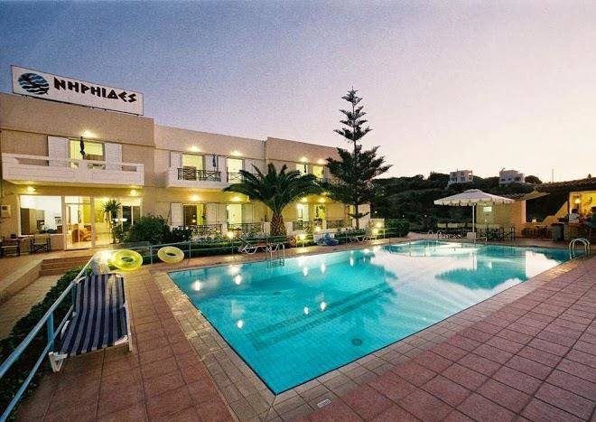 Niriides hotel apts studios