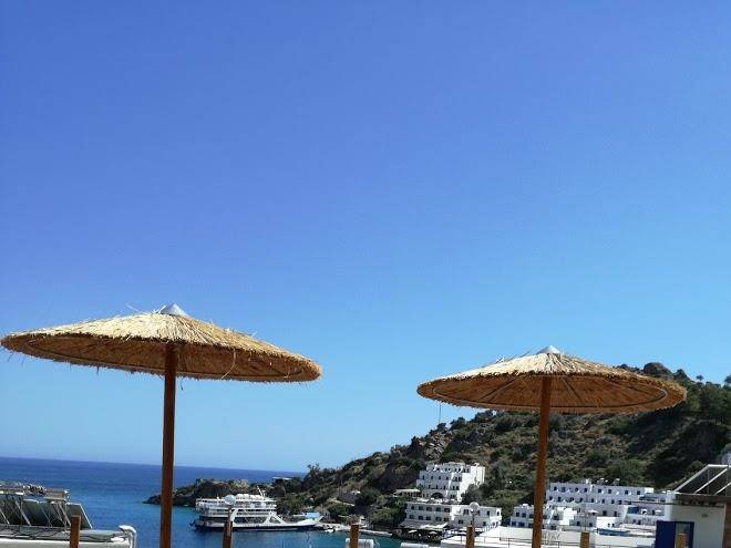 Oasis hotel loutro