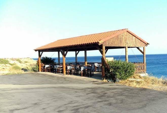Restaurant Hotel Orthi Ammos Image